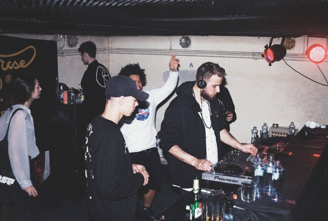 32 SKLO Chlív Ostrava Dexxx Fizzy Pirez A51 Metro